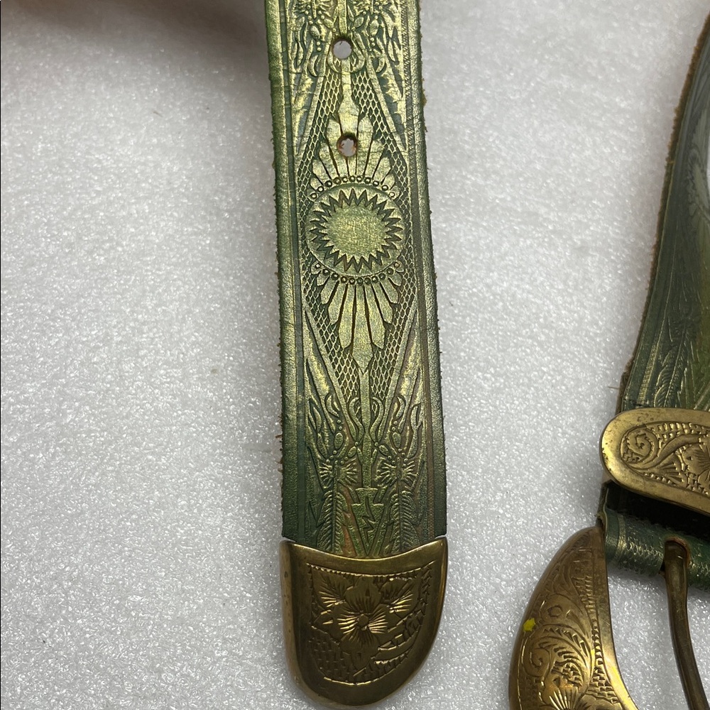 Engraved Tooled Leather Belt - Picture 8 of 10